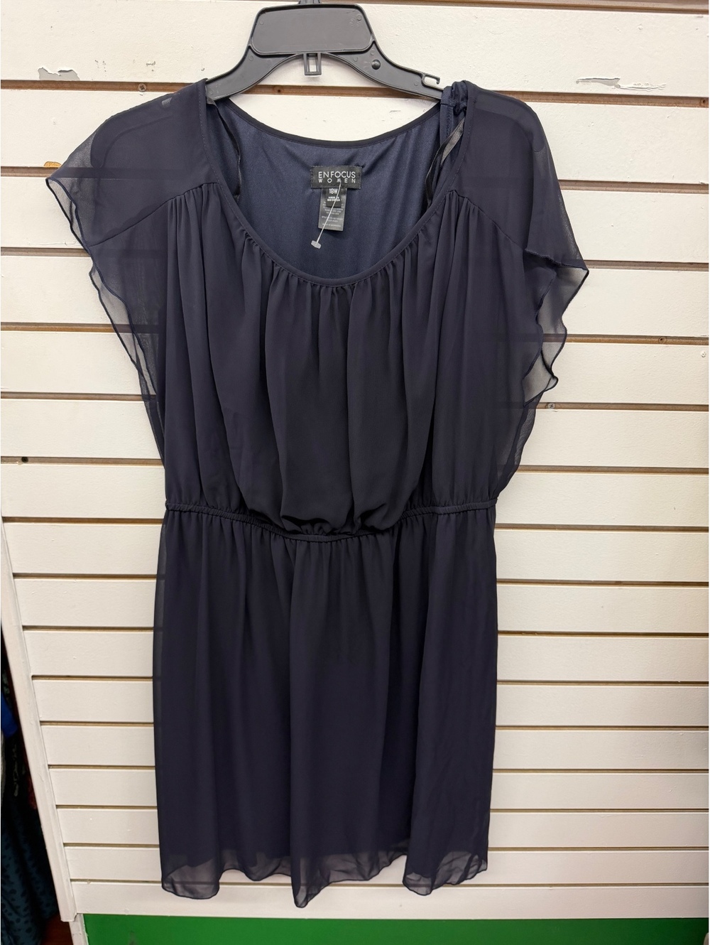 En Focus Woman Navy Chiffon Flutter Sleeve Dress Size 18W